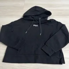 ショート丈　パーカー