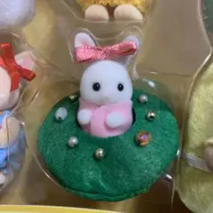 シルバニア　赤ちゃんハッピークリスマスセット　しろウサギの小さい赤ちゃん