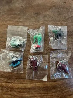 【新品】AIモンスター キーホルダー　トゥントゥントゥンサフール他