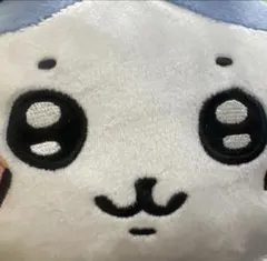 ちいかわ クッションにもなるブランケット（ハチワレ） ぬいぐるみのサムネイル