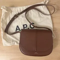 A.P.C. アーペーセー ショルダーバッグ BETTY ベティ