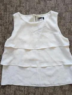 新品　apart by lowrys　ノースリーブシャツ　 オフホワイトのサムネイル