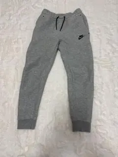 Nike グレー テックフリースキッズMサイズ