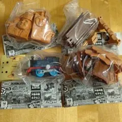 カプセルプラレールトーマス　トーマス他、4点セット　新品