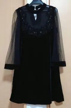 ZARA BASIC 刺繍ワンピース ブラック XSサイズ ドレス