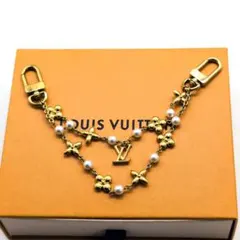 Item thumbnail for item 8341ecbb-683d-495d-80c5-bbb93dcd8b34