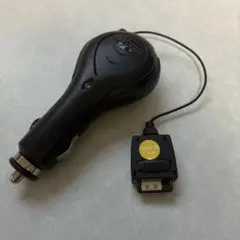 旧au 車載充電器リール収納式