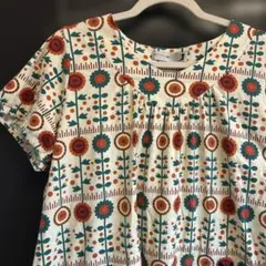 Atsuko Matano コットン　チュニック　Tシャツ　レトロポップ　猫　花のサムネイル