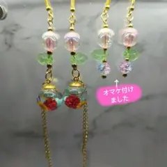 ガラスドーム　揺れるフラワー　ピアス　イヤリング　2個セット