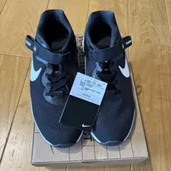 Nike FlyEase キッズシューズ ブラック/ホワイト