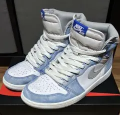 Nike Air Jordan 1 High OG Hyper Royal