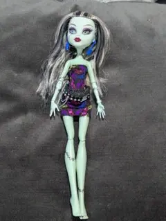 Item thumbnail for item d8ed9296-d5da-44f7-a920-f3b7ebc3f6f5