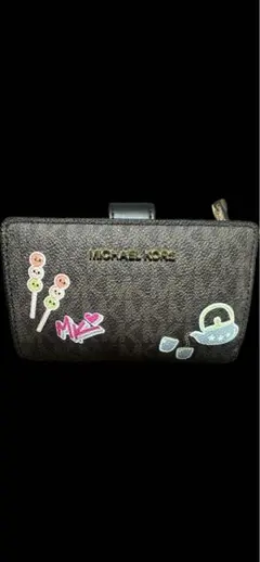MICHAEL KORS 二つ折り財布 装飾付き