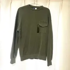H&M オリーブ色 長袖トレーナー ジッパーポケット付きのサムネイル