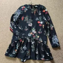 【最終価格】ZARA ロンパース 花柄のサムネイル