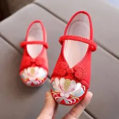 七五三　草履　スリッポン　赤　和装　着物　和風　赤　15.8cm 刺繍　新品