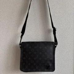ルイヴィトン モノグラム エクリプス ディストリクトPM NM ショルダーバッグのサムネイル