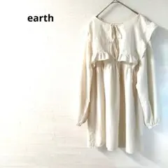 アースミュージック＆エコロジ‐　フリルブラウス 　長袖　アイボリー　F