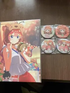 五等分の花嫁、中野五月缶バッジ4個と一番くじ景品イラストボード