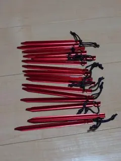 Naturehike アルミペグ レッド 16本セット ULのサムネイル