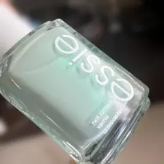 essieネイルポリッシュ758のサムネイル
