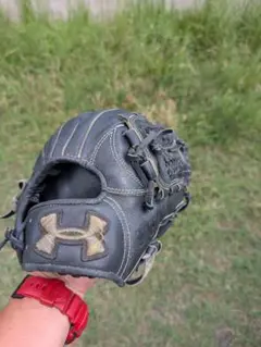 Under Armour 硬式野球グローブ 投手用　収納バッグ付き Under Armour 硬式野球グローブ 投手用 収納バッグ付き