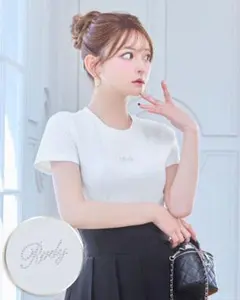 ★新品★ Rady ストーンロゴTシャツ S ★のサムネイル