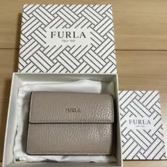 ★美品★FULRA 三つ折り財布　ベージュのサムネイル