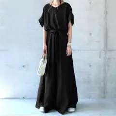 ワンピース マキシ丈　体型カバー　シンプル きれいめ ブラック 楽ちん 普段着