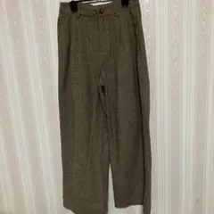 Dazy タックワイドパンツ