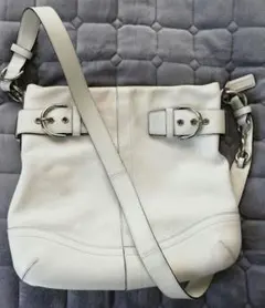 COACH ホワイト ショルダーバッグ
