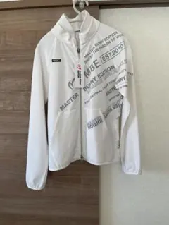 Item thumbnail for item bb381c3d-e8df-4662-83b7-d9966218f0b2