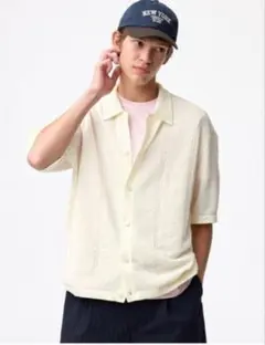 GU ウォッシャブルブークレニットシャツ　新品未使用　XL 服　トップスのサムネイル