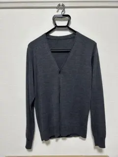 無印良品　Vネックカーディガン　Sサイズのサムネイル