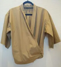 袖ボリューム シャツ