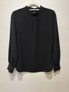 ⭐︎美品⭐︎【GU】スタンドカラーブラウス　ブラック