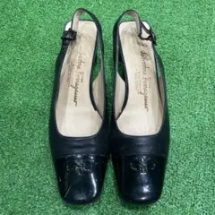 Salvatore Ferragamo ブラック パンプス