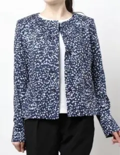 新品　agnes b. アニエス・ベー　ノーカラージャケット ドット柄のサムネイル