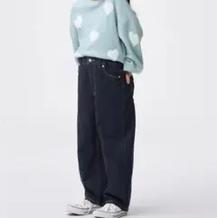 GU GIRLSバレルレッグジーンズ(ラインストーン