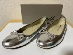 【超美品】WA ORiental TRaffic バレエシューズのサムネイル