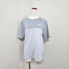 アンダーアーマー 半袖カットソー スポーツ/トレーニングTシャツ グレー系 L