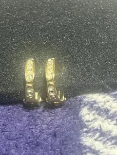 クリスチャンディオールゴールド クリスタル スタッドイヤリング美品