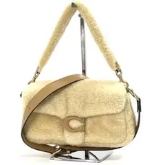 COACH　コーチ　ピロー　タビー　ショルダーバッグ　ハンドバッグ　アイボリー