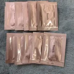 yunth 生vc美白美容液 10包