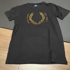 FRED PERRY Tシャツ ブラック ゴールド刺繍のサムネイル