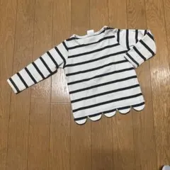 デビロック 裾スカラップボーダーカットソー　リボン　長袖トップス　サイズ90