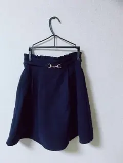 スカートのサムネイル