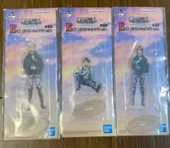 リヴァイ アクリルスタンド 3点セット 一番くじ 進撃の巨人 E賞【新品