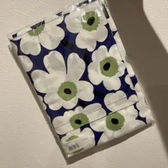 2025年最新】marimekko エプロン・三角巾の人気アイテム - メルカリ