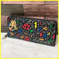 極希少 美品 D&G クリスタル スタッズ シボ革 ラウンドファスナー